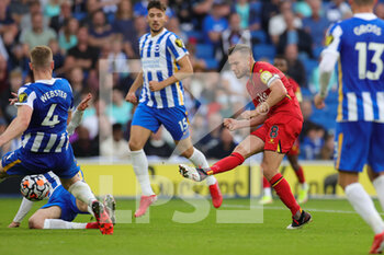 2021-08-21 - Tom Cleverley (8) of Watford during the English championship Premier League football match between Brighton and Hove Albion and Watford on August 21, 2021 at the American Express Community Stadium in Brighton and Hove, England - Photo Nigel Keene / ProSportsImages / DPPI - BRIGHTON AND HOVE ALBION VS WATFORD - ENGLISH PREMIER LEAGUE - SOCCER