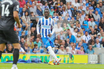 2021-08-28 - Brighton and Hove Albion midfielder Yves Bissouma (8) during the English championship Premier League football match between Brighton and Hove Albion and Everton on August 28, 2021 at the American Express Community Stadium in Brighton and Hove, England - Photo Phil Duncan / ProSportsImages / DPPI - BRIGHTON AND HOVE ALBION VS EVERTON - ENGLISH PREMIER LEAGUE - SOCCER