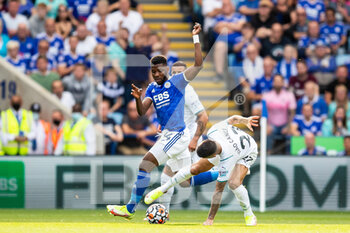 2021-09-11 - Leicester City forward Kelechi Iheanacho (14) battles for possession during the Premier League match between Leicester City and Manchester City at the King Power Stadium, Leicester, England on 11 September 2021 - LEICESTER CITY VS MANCHESTER CITY - ENGLISH PREMIER LEAGUE - SOCCER