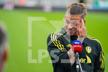2021-09-17 - Leeds United midfielder Kalvin Phillips (23) gestures and reacts being interviewed by Sky Sports during the Premier League match between Newcastle United and Leeds United at St. James's Park, Newcastle, England on 17 September 2021. Photo Malcolm Bryce /ProSportsImages / DPPI - NEWCASTLE UNITED VS LEEDS UNITED - ENGLISH PREMIER LEAGUE - SOCCER