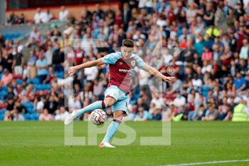 2021-09-18 - Burnley midfielder Ashley Westwood (18) shot is deflected for a corner during the Premier League match between Burnley and Arsenal at Turf Moor, Burnley, England on 18 September 2021. Photo Simon Davies /ProSportsImages / DPPI - BURNLEY VS ARSENAL - ENGLISH PREMIER LEAGUE - SOCCER