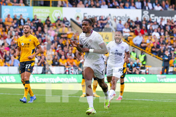 2021-09-18 - Goal 0-1 Ivan Toney (17) of Brentford scores a goal and celebrates during the Premier League match between Wolverhampton Wanderers and Brentford at Molineux, Wolverhampton, England on 18 September 2021. Photo Nigel Keene / ProSportsImages / DPPI - WOLVERHAMPTON WANDERERS VS BRENTFORD - ENGLISH PREMIER LEAGUE - SOCCER