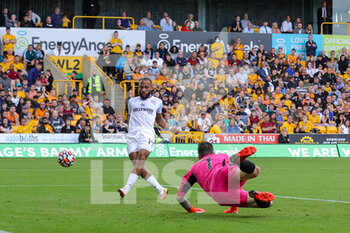 2021-09-18 - Goal 0-2 Bryan Mbeumo (19) of Brentford scores the second goal during the Premier League match between Wolverhampton Wanderers and Brentford at Molineux, Wolverhampton, England on 18 September 2021. Photo Nigel Keene / ProSportsImages / DPPI - WOLVERHAMPTON WANDERERS VS BRENTFORD - ENGLISH PREMIER LEAGUE - SOCCER