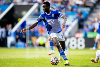 2021-09-25 - Leicester City midfielder Wilfred Ndidi during the English championship Premier League football match between Leicester City and Burnley on September 25 2021 at the King Power Stadium in Leicester, England - LEICESTER CITY VS BURNLEY - ENGLISH PREMIER LEAGUE - SOCCER