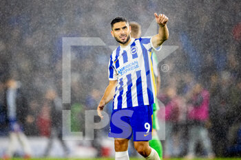 2021-10-02 - Brighton and Hove Albion forward Neal Maupay during the English championship Premier League football match between Brighton and Hove Albion and Arsenal on October 2, 2021 at the American Express Community Stadium in Brighton and Hove, England - BRIGHTON AND HOVE ALBION VS ARSENAL - ENGLISH PREMIER LEAGUE - SOCCER