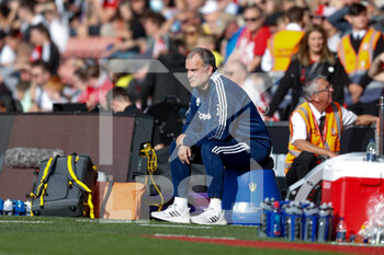 2021-10-16 - Leeds United Manager Marcelo Bielsa during the English championship Premier League football match between Southampton and Leeds United on October 16, 2021 at the St Mary's Stadium in Southampton, England - SOUTHAMPTON VS LEEDS UNITED - ENGLISH PREMIER LEAGUE - SOCCER