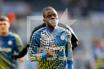 2021-10-30 - Chelsea midfielder Ngolo Kante (7) warming up during the English championship Premier League football match between Newcastle United and Chelsea on October 30, 2021 at St James's Park in Newcastle, England - NEWCASTLE UNITED VS CHELSEA - ENGLISH PREMIER LEAGUE - SOCCER