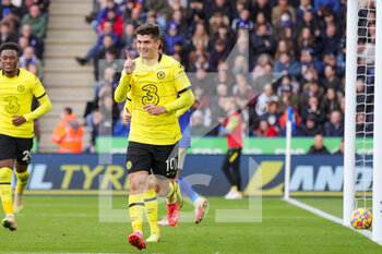 2021-11-20 - Christian Pulisic (10) of Chelsea celebrates his goal 0-3 during the English championship Premier League football match between Leicester City and Chelsea on November 20, 2021 at the King Power Stadium in Leicester, England - LEICESTER CITY VS CHELSEA - ENGLISH PREMIER LEAGUE - SOCCER