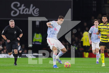 2021-11-21 - Manchester United Midfielder Nemanja Matic during the English championship Premier League football match between Watford and Manchester United on November 20, 2021 at Vicarage Road in Watford, England - WATFORD VS MANCHESTER UNITED - ENGLISH PREMIER LEAGUE - SOCCER