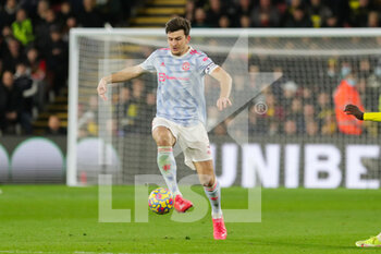 2021-11-21 - Manchester United defender Harry Maguire during the English championship Premier League football match between Watford and Manchester United on November 20, 2021 at Vicarage Road in Watford, England - WATFORD VS MANCHESTER UNITED - ENGLISH PREMIER LEAGUE - SOCCER