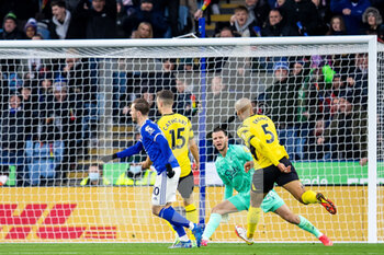 2021-11-28 - Leicester City Midfielder James Maddison (10) celebrates his goal 1-0 during the English championship Premier League football match between Leicester City and Watford on November 28, 2021 at the King Power Stadium in Leicester, England - LEICESTER CITY VS WATFORD - ENGLISH PREMIER LEAGUE - SOCCER