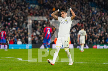 2021-11-30 - Leeds United forward Raphinha (10) celebrates his goal 1-0 during the English championship Premier League football match between Leeds United and Crystal Palace on November 30, 2021 at Elland Road in Leeds, England - LEEDS UNITED VS CRYSTAL PALACE - ENGLISH PREMIER LEAGUE - SOCCER