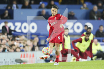 2021-12-01 - Liverpool midfielder Thiago Alcantara during the English championship Premier League football match between Everton and Liverpool on December 1, 2021 at Goodison Park in Liverpool, England - EVERTON VS LIVERPOOL - ENGLISH PREMIER LEAGUE - SOCCER