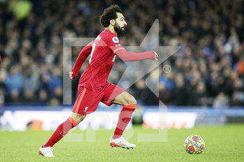 2021-12-01 - Liverpool forward Mohamed Salah during the English championship Premier League football match between Everton and Liverpool on December 1, 2021 at Goodison Park in Liverpool, England - EVERTON VS LIVERPOOL - ENGLISH PREMIER LEAGUE - SOCCER