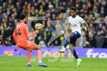 2021-12-05 - Ryan Sessegnon (19) of Tottenham Hotspur and Andrew Omobamidele of Norwich City during the English championship Premier League football match between Tottenham Hotspur and Norwich City on December 5, 2021 at Tottenham Hotspur Stadium in London, England - TOTTENHAM HOTSPUR VS NORWICH CITY - ENGLISH PREMIER LEAGUE - SOCCER