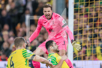 2021-12-14 - Tim Krul (1) of Norwich City during the English championship Premier League football match between Norwich City and Aston Villa on December 14, 2021 at Carrow Road in Norwich, England - NORWICH CITY VS ASTON VILLA - ENGLISH PREMIER LEAGUE - SOCCER