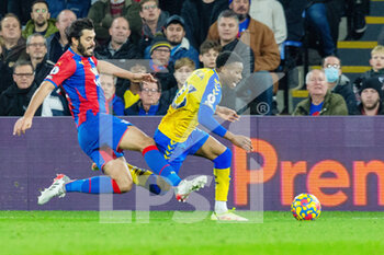 2021-12-15 - Crystal Palace defender James Tomkins (5) fouls Southampton midfielder Nathan Tella (23) during the English championship Premier League football match between Crystal Palace and Southampton on December 15, 2021 at Selhurst Park in London, England - CRYSTAL PALACE VS SOUTHAMPTON - ENGLISH PREMIER LEAGUE - SOCCER