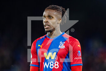 2021-12-15 - Crystal Palace forward Wilfried Zaha during the English championship Premier League football match between Crystal Palace and Southampton on December 15, 2021 at Selhurst Park in London, England - CRYSTAL PALACE VS SOUTHAMPTON - ENGLISH PREMIER LEAGUE - SOCCER