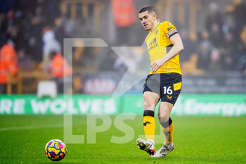 2021-12-19 - Conor Coady of Wolverhampton during the English championship Premier League football match between Wolverhampton Wanderers and Chelsea on December 19, 2021 at Molineux in Wolverhampton, England - WOLVERHAMPTON WANDERERS VS CHELSEA - ENGLISH PREMIER LEAGUE - SOCCER