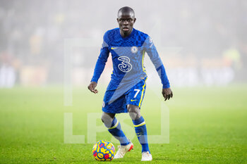2021-12-19 - Chelsea midfielder N'Golo Kante during the English championship Premier League football match between Wolverhampton Wanderers and Chelsea on December 19, 2021 at Molineux in Wolverhampton, England - WOLVERHAMPTON WANDERERS VS CHELSEA - ENGLISH PREMIER LEAGUE - SOCCER