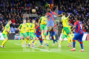 2021-12-28 - Odsonne Edouard (22) of Crystal Palace heads towards goal during the English championship Premier League football match between Crystal Palace and Norwich City on December 28, 2021 at Selhurst Park in London, England - CRYSTAL PALACE VS NORWICH CITY - ENGLISH PREMIER LEAGUE - SOCCER