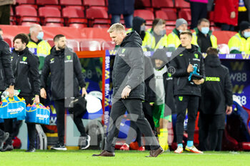 2021-12-28 - Dean Smith Manager of Norwich City at full time during the English championship Premier League football match between Crystal Palace and Norwich City on December 28, 2021 at Selhurst Park in London, England - CRYSTAL PALACE VS NORWICH CITY - ENGLISH PREMIER LEAGUE - SOCCER