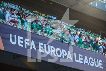 2021-09-16 - Celtic fans during the UEFA Europa League, Group G, football match played between Real Betis and Celtic FC at Benito Villamarin stadium on September 16, 2021, in Sevilla, Spain. Photo Joaquin Corchero / Spain DPPI / DPPI - REAL BETIS VS CELTIC FC - UEFA EUROPA LEAGUE - SOCCER