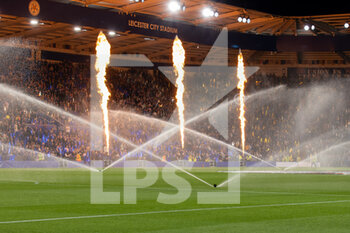 2021-09-16 - Fire & water greet the teams during the Europa League match between Leicester City and Napoli at the King Power Stadium, Leicester, England on 16 September 2021. Photo John Mallett / ProSportsImages / DPPI - LEICESTER CITY VS SSC NAPOLI - UEFA EUROPA LEAGUE - SOCCER