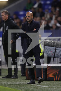 2021-09-30 - Peter BOSZ coach of Lyon during the UEFA Europa League, Group A football match between Olympique Lyonnais and Brondby IF on September 30, 2021 at Groupama stadium in Decines-Charpieu near Lyon, France - OLYMPIQUE LYONNAIS VS BRONDBY IF - UEFA EUROPA LEAGUE - SOCCER
