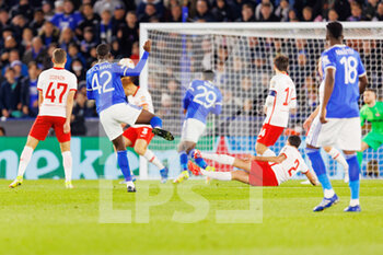 2021-11-04 - Leicester City Midfielder Boubakary Soumare (42) shot against the bar during the UEFA Europa League, Group C football match between Leicester City and Spartak Moscow on November 4, 2021 at the King Power Stadium in Leicester, England - LEICESTER CITY VS SPARTAK MOSCOW - UEFA EUROPA LEAGUE - SOCCER
