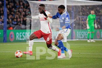 2021-11-04 - Spartak Moscow Midfielder Victor Moses (8) shields the ball from Leicester City Forward Ademola Lookman (37) during the UEFA Europa League, Group C football match between Leicester City and Spartak Moscow on November 4, 2021 at the King Power Stadium in Leicester, England - LEICESTER CITY VS SPARTAK MOSCOW - UEFA EUROPA LEAGUE - SOCCER