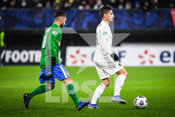 2021-12-19 - Marco VERRATTI of PSG during the French Cup round of 32 football match between Feignies Aulnoy and Paris Saint-Germain (PSG) on December 19, 2021 at Stade du Hainaut in Valenciennes, France - FEIGNIES AULNOY VS PARIS SAINT-GERMAIN (PSG) - FRENCH CUP - SOCCER
