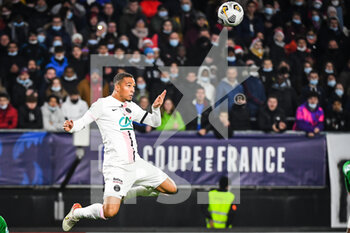 2021-12-19 - Thilo KEHRER of PSG during the French Cup round of 32 football match between Feignies Aulnoy and Paris Saint-Germain (PSG) on December 19, 2021 at Stade du Hainaut in Valenciennes, France - FEIGNIES AULNOY VS PARIS SAINT-GERMAIN (PSG) - FRENCH CUP - SOCCER