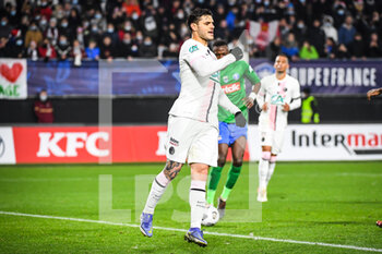 2021-12-19 - Mauro ICARDI of PSG celebrates his goal during the French Cup round of 32 football match between Feignies Aulnoy and Paris Saint-Germain (PSG) on December 19, 2021 at Stade du Hainaut in Valenciennes, France - FEIGNIES AULNOY VS PARIS SAINT-GERMAIN (PSG) - FRENCH CUP - SOCCER