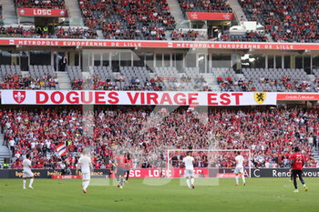 2021-08-14 - Ambiance during the French championship Ligue 1 football match between LOSC Lille and OGC Nice on August 14, 2021 at Pierre Mauroy stadium in Villeneuve-d'Ascq near Lille, France - Photo Laurent Sanson / LS Medianord / DPPI - LOSC LILLE VS OGC NICE - FRENCH LIGUE 1 - SOCCER