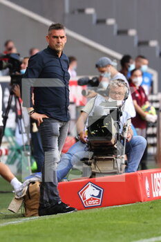 2021-08-14 - New coach LOSC Jocelyn GOURVENNEC during the French championship Ligue 1 football match between LOSC Lille and OGC Nice on August 14, 2021 at Pierre Mauroy stadium in Villeneuve-d'Ascq near Lille, France - Photo Laurent Sanson / LS Medianord / DPPI - LOSC LILLE VS OGC NICE - FRENCH LIGUE 1 - SOCCER