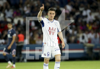 2021-08-14 - Kevin Gameiro of Strasbourg celebrates his goal during the French championship Ligue 1 football match between Paris Saint-Germain and RC Strasbourg on August 14, 2021 at Parc des Princes stadium in Paris, France - Photo Jean Catuffe / DPPI - PARIS SAINT-GERMAIN VS RC STRASBOURG - FRENCH LIGUE 1 - SOCCER