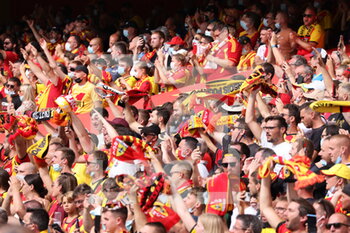 2021-08-15 - Supporters during the French championship Ligue 1 football match between RC Lens and AS Saint-Etienne on August 15, 2021 at Bollaert-Delelis stadium in Lens, France - Photo Laurent Sanson / LS Medianord / DPPI - RC LENS VS AS SAINT-ETIENNE - FRENCH LIGUE 1 - SOCCER