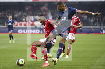 2021-08-20 - Ronael Pierre Gabriel of Brest, Kylian Mbappe of PSG during the French championship Ligue 1 football match between Stade Brestois 29 and Paris Saint-Germain (PSG) on August 20, 2021 at Stade Francis Le Ble in Brest, France - Photo Jean Catuffe / DPPI - STADE BRESTOIS 29 VS PARIS SAINT-GERMAIN (PSG) - FRENCH LIGUE 1 - SOCCER