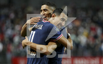 2021-08-20 - Angel Di Maria of PSG celebrates his goal with Achraf Hakimi during the French championship Ligue 1 football match between Stade Brestois 29 and Paris Saint-Germain (PSG) on August 20, 2021 at Stade Francis Le Ble in Brest, France - Photo Jean Catuffe / DPPI - STADE BRESTOIS 29 VS PARIS SAINT-GERMAIN (PSG) - FRENCH LIGUE 1 - SOCCER
