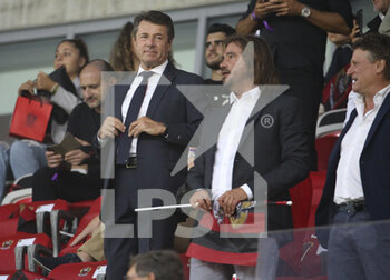 2021-08-22 - Mayor of Nice Christian Estrosi, former player of Nice Jose Cobos attend the French championship Ligue 1 football match between OGC Nice (OGCN) and Olympique de Marseille (OM) on August 22, 2021 at Allianz Riviera stadium in Nice, France - Photo Jean Catuffe / DPPI - OGC NICE (OGCN) VS OLYMPIQUE DE MARSEILLE (OM) - FRENCH LIGUE 1 - SOCCER
