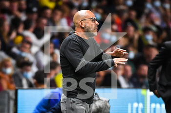 2021-08-27 - Peter BOSZ of Lyon during the French championship Ligue 1 football match between FC Nantes and Olympique Lyonnais on August 27, 2021 at La Beaujoire - Louis Fonteneau stadium in Nantes, France - Photo Matthieu Mirville / DPPI - FC NANTES VS OLYMPIQUE LYONNAIS - FRENCH LIGUE 1 - SOCCER