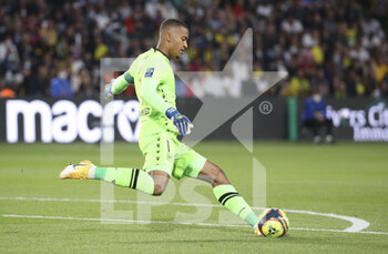 2021-08-27 - Goalkeeper of Nantes Alban Lafont during the French championship Ligue 1 football match between FC Nantes and Olympique Lyonnais (OL) on August 27, 2021 at Stade de La Beaujoire - Louis Fonteneau in Nantes, France - Photo Jean Catuffe / DPPI - FC NANTES VS OLYMPIQUE LYONNAIS - FRENCH LIGUE 1 - SOCCER