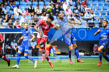 2021-08-29 - Benoit BADIASHILE of Monaco and Jimmy GIRAUDON of ESTAC Troyes during the French championship Ligue 1 football match between ESTAC Troyes and AS Monaco on August 29, 2021 at Stade de L'Aube in Troyes, France - Photo Matthieu Mirville / DPPI - ESTAC TROYES VS AS MONACO - FRENCH LIGUE 1 - SOCCER