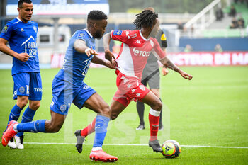 2021-08-29 - Yoann SALMIER of ESTAC Troyes and Gelson MARTINS of Monaco during the French championship Ligue 1 football match between ESTAC Troyes and AS Monaco on August 29, 2021 at Stade de L'Aube in Troyes, France - Photo Matthieu Mirville / DPPI - ESTAC TROYES VS AS MONACO - FRENCH LIGUE 1 - SOCCER