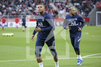 2021-08-29 - Kylian Mbappe, Neymar Jr of PSG during the French championship Ligue 1 football match between Stade de Reims and Paris Saint-Germain on August 29, 2021 at Stade Auguste Delaune in Reims, France - Photo Jean Catuffe / DPPI - STADE DE REIMS VS PARIS SAINT-GERMAIN - FRENCH LIGUE 1 - SOCCER