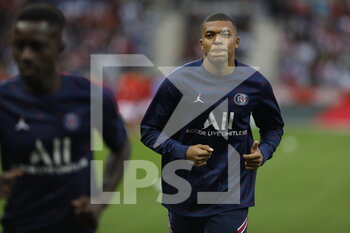 2021-08-29 - Kylian Mbappe during the French championship Ligue 1 football match between Stade de Reims and Paris Saint-Germain on August 29, 2021 at Auguste Delaune stadium in Reims, France - Photo Mehdi Taamallah / DPPI - STADE DE REIMS VS PARIS SAINT-GERMAIN - FRENCH LIGUE 1 - SOCCER