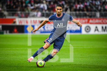 2021-08-29 - Achraf HAKIMI of PSG during the French championship Ligue 1 football match between Stade de Reims and Paris Saint-Germain on August 29, 2021 at Auguste Delaune stadium in Reims, France - Photo Matthieu Mirville / DPPI - STADE DE REIMS VS PARIS SAINT-GERMAIN - FRENCH LIGUE 1 - SOCCER
