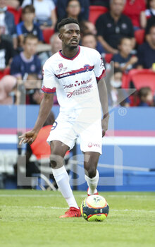 2021-09-11 - Salis Abdul Samed of Clermont during the French championship Ligue 1 football match between Paris Saint-Germain (PSG) and Clermont Foot 63 on September 11, 2021 at Parc des Princes stadium in Paris, France - PARIS SAINT-GERMAIN VS CLERMONT FOOT 63 - FRENCH LIGUE 1 - SOCCER