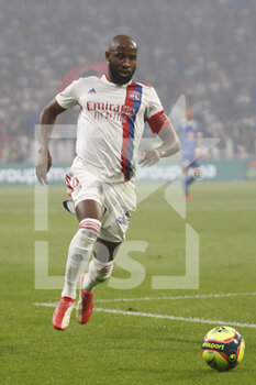 2021-09-12 - Moussa DEMBELE of Lyon during the French championship Ligue 1 football match between Olympique lyonnais and Racing Club de Strasbourg Alsace on September 12, 2021 at Groupama Stadium in Décines-Charpieu, near Lyon, France - OLYMPIQUE LYONNAIS VS RACING CLUB DE STRASBOURG ALSACE - FRENCH LIGUE 1 - SOCCER